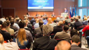 איך לארגן כנס